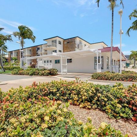 Endeavour Inn Emu Park Dış mekan fotoğraf