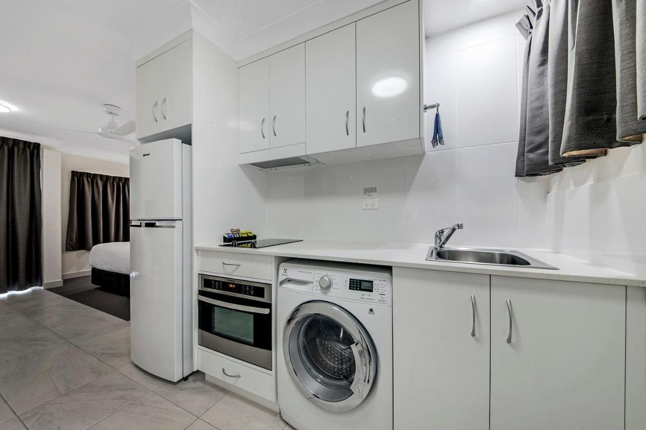 Endeavour Inn Emu Park Dış mekan fotoğraf