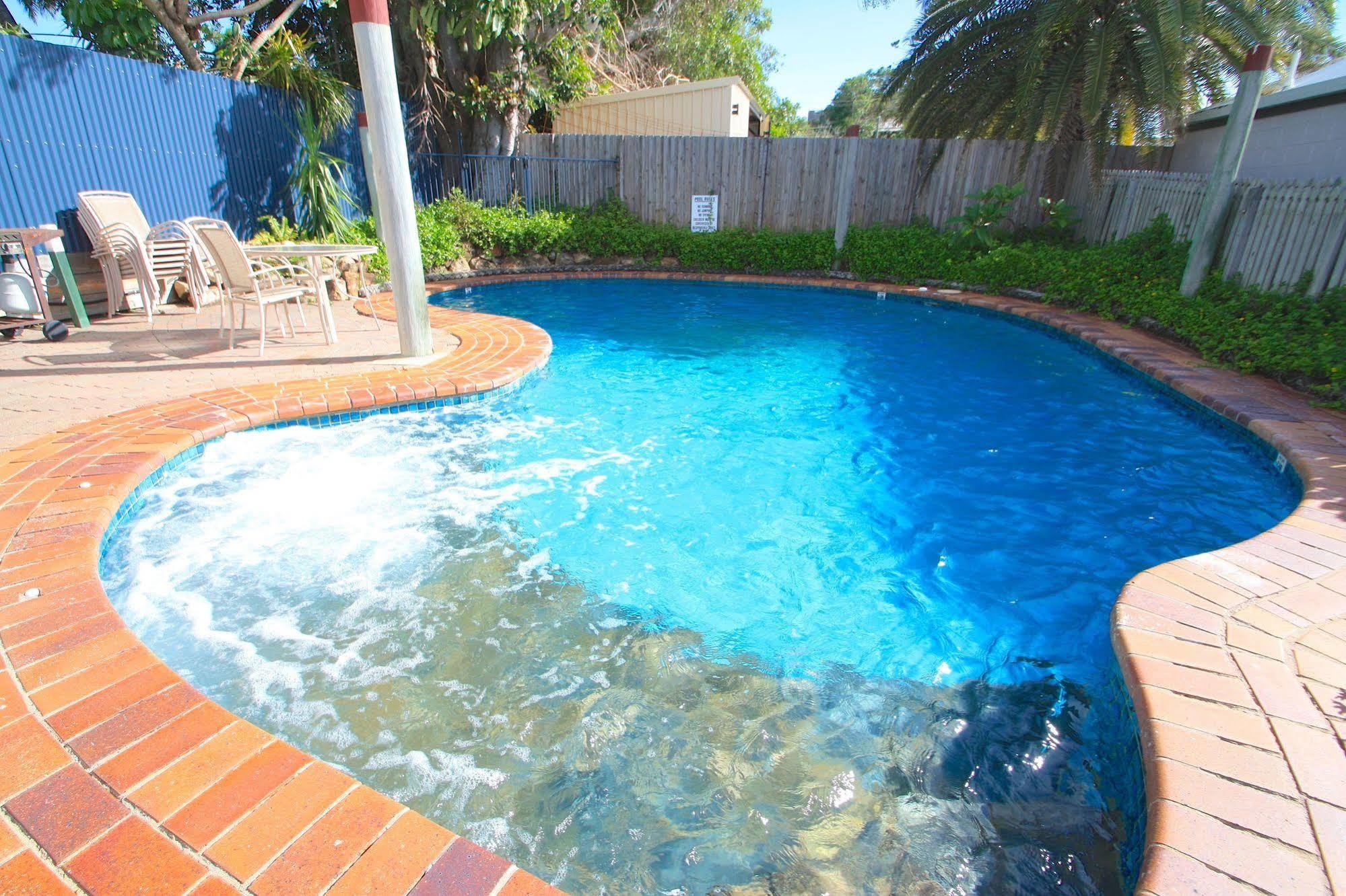 Endeavour Inn Emu Park Dış mekan fotoğraf